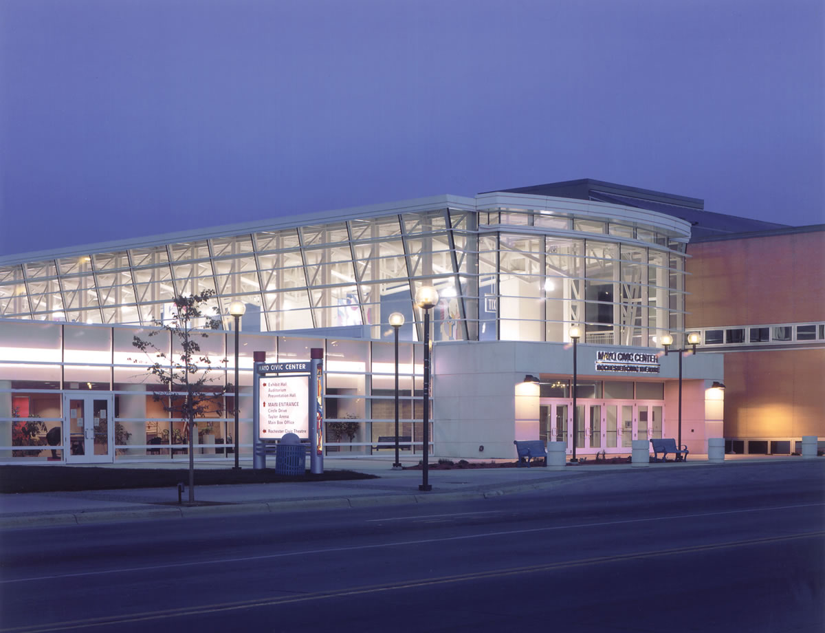 Mayo Civic Center Exhibition Hall, Rochester, Minnesota